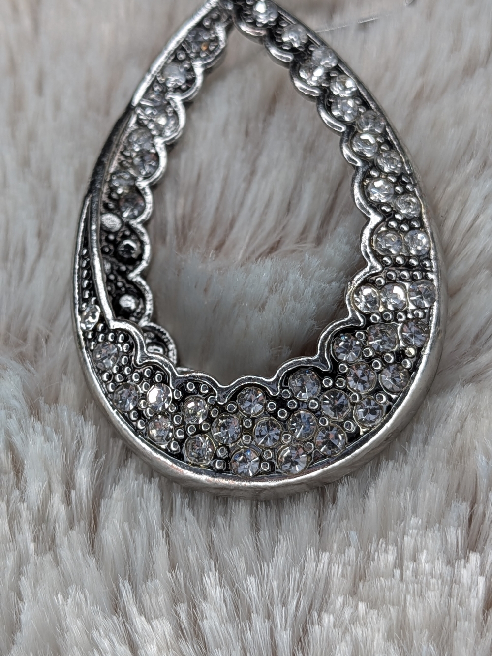 Antiqued Silver Rhinestone Scalloped Open Teardrop Dangle Earrings
